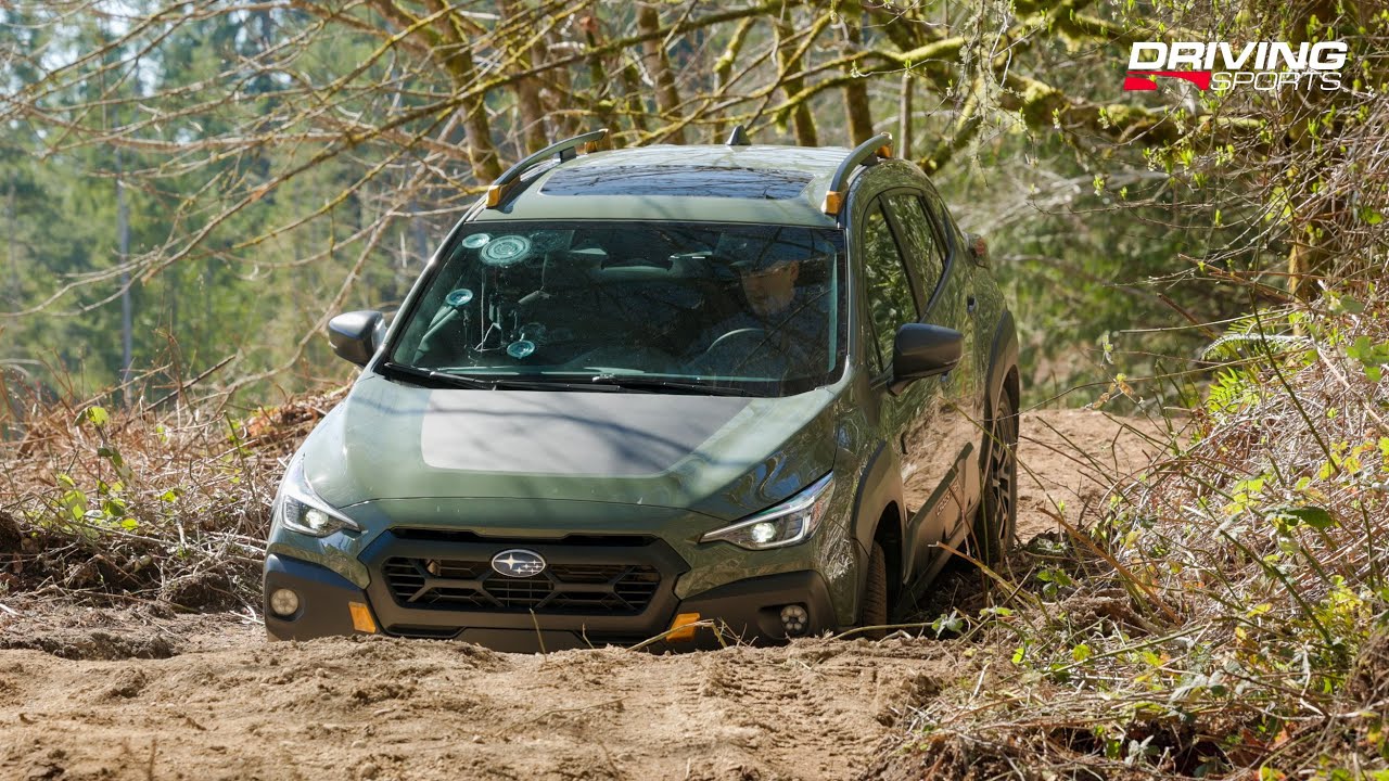 Subaru XV posiada stały napęd na wszystkie cztery koła Symmetrical AWD Symetryczny napęd wszystkich kół zapewnia świetną przyczepność
